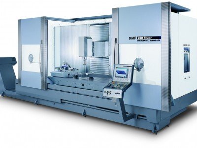 CNC freesmachine in de productie